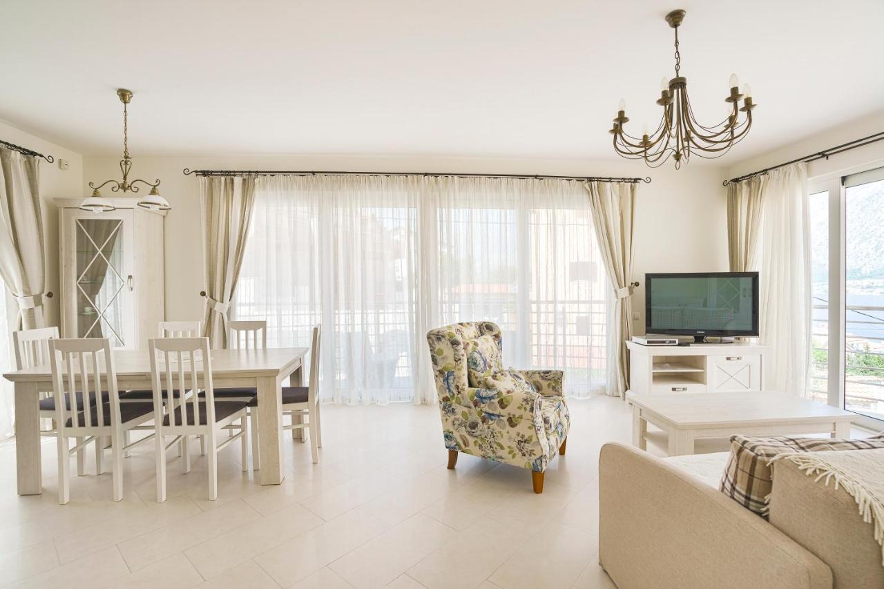 Lavender House Apartments Kotor Exterior photo